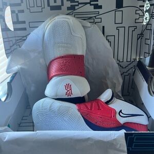 Nike White and Red Sneakers Modern Athletic Design